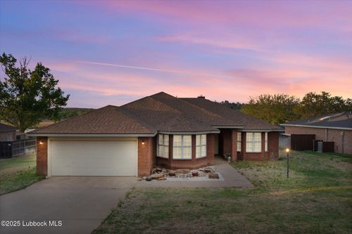 72 S Lakeshore Dr, Ransom Canyon, TX, 79366-2407 | Card Image