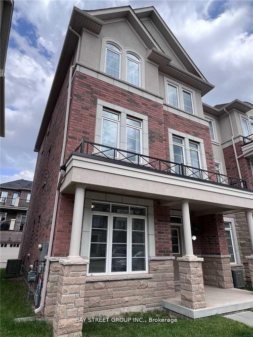 3325 Carding Mill Trail, Oakville, ON, L6M1R7 | Card Image