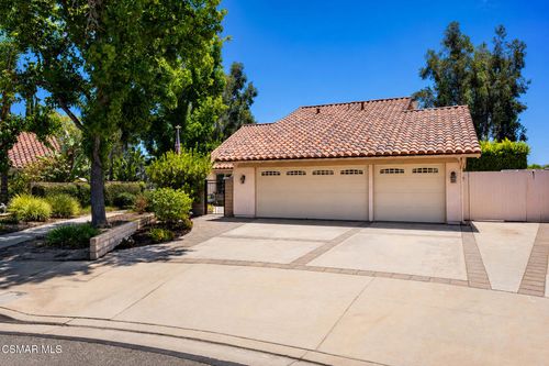 3374 Onyx Cir, Simi Valley, CA, 93063-2151 | Card Image