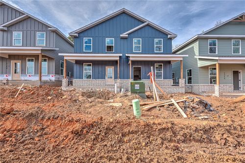 1368 S Yampa Bnd, Fayetteville, AR, 72701 | Card Image