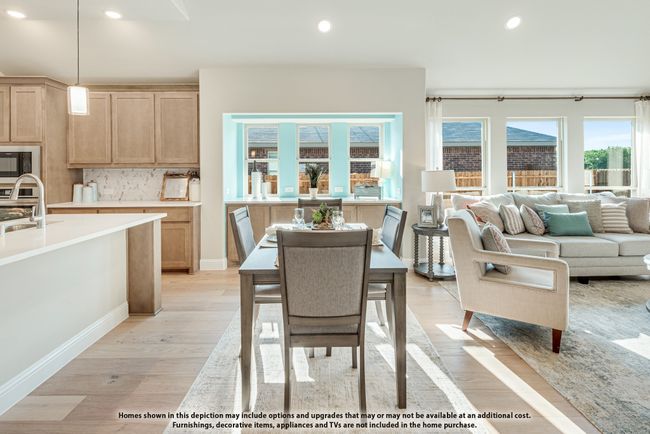210 Comanche Trl, House other with 4 bedrooms, 3 bathrooms and null parking in Alvarado TX | Image 11