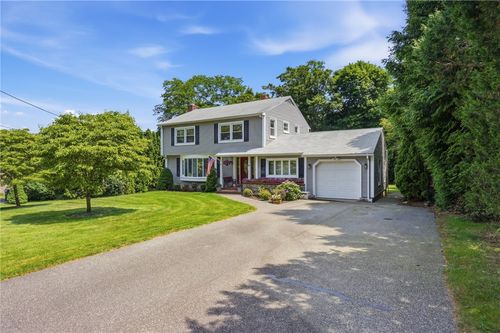 42 Grand Ave, Warwick, RI, 02889-5807 | Card Image