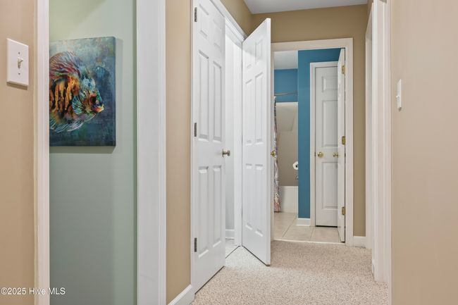 B - 537 Third Ave S, Condo with 4 bedrooms, 5 bathrooms and 1 parking in Kure Beach NC | Image 37