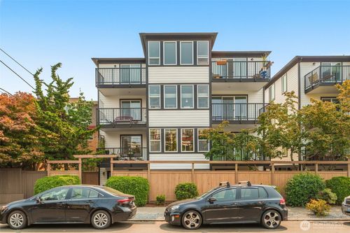 e201-2413 Nw 59th St, Seattle, WA, 98107-3273 | Card Image