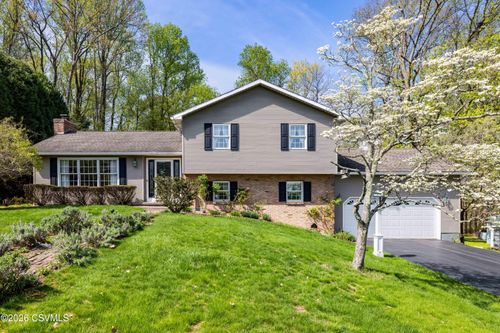 110 River Dr, Bloomsburg, PA, 17815-8212 | Card Image