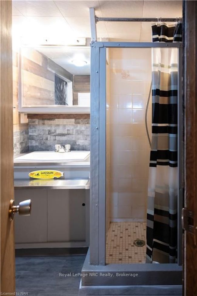148 York St, House other with 2 bedrooms, 2 bathrooms and 2 parking in Saint Catharines ON | Image 24