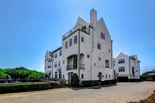 9941 Woodwind Ln N, Houston, TX, 77025-4648 | Card Image