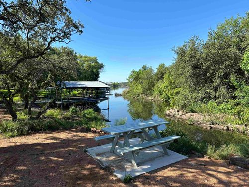 192 Clear Creek Dr, Burnet, TX, 78611-2970 | Card Image