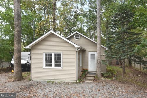 420 White Oak Ln, BLUEMONT, VA, 20135-4515 | Card Image