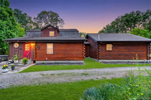 129 Mallory Rd, Verbank, NY, 12585-5248 | Card Image