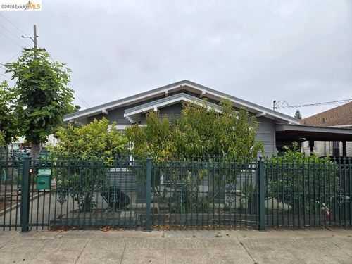 2840 22nd Ave, Oakland, CA, 94606 | Card Image