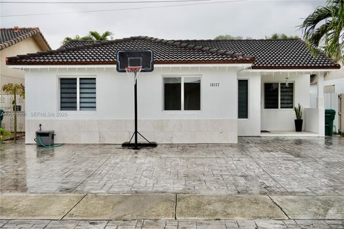 0-10157 Nw 129th Ter, Hialeah Gardens, FL, 33018-1656 | Card Image