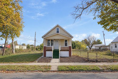 2748 Burnside St, Detroit, MI, 48212-2629 | Card Image