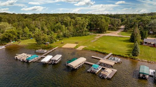 9103 3rd Ave, Breezy Point, MN, 56472-3844 | Card Image