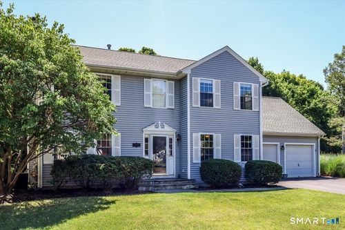 105 Secret Hollow Rd, Monroe, CT, 06468-1289 | Card Image