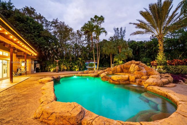 5954 74 Th Ter, House other with 5 bedrooms, 5 bathrooms and null parking in Parkland FL | Image 39