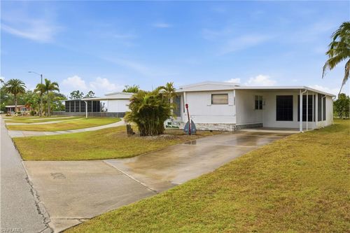 9292 Duke Rd, BONITA SPRINGS, FL, 34135-6517 | Card Image