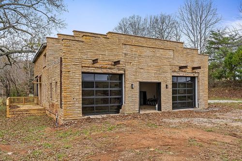 206 Pat Carr Ln, Alpine, TN, 38543-6172 | Card Image