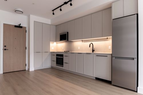 308-3075 Murray St, Port Moody, BC, V3H0N9 | Card Image