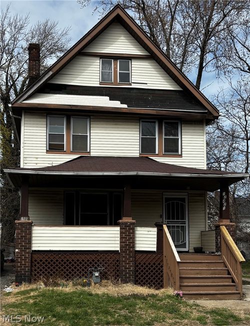 12421 Maple Ave, Cleveland, OH, 44108-1743 | Card Image