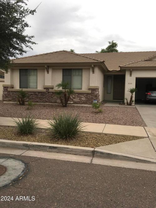 2533 W Apollo Rd, Phoenix, AZ, 85041-5338 | Card Image