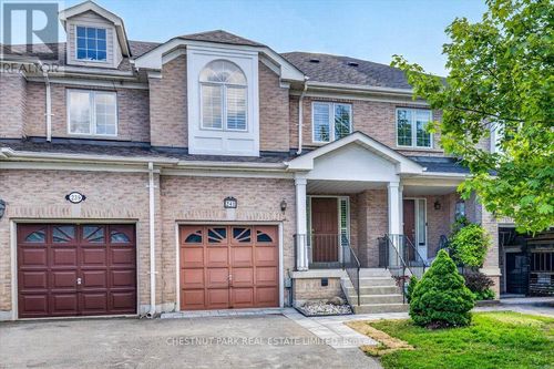 241 Banbrooke Cres, Newmarket, ON, L3X2W5 | Card Image