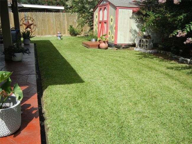 4822 Edgegate Dr, House other with 3 bedrooms, 2 bathrooms and 2 parking in Spring TX | Image 10