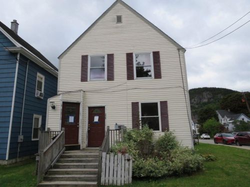 253 High Street, Berlin, NH, 03570 | Card Image
