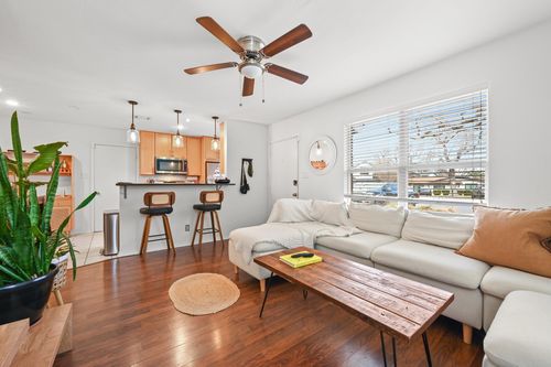 1005 Daphne Ct, Austin, TX, 78704-6914 | Card Image