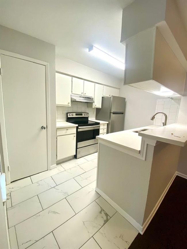 APT-707 - 9000 Bissonnet St, Townhouse with 2 bedrooms, 1 bathrooms and null parking in Houston TX | Image 11