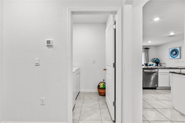 17019 Avon Dive Lane, House other with 4 bedrooms, 2 bathrooms and null parking in WIMAUMA FL | Image 20