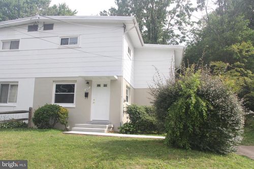 10717 Maple St, FAIRFAX, VA, 22030-5121 | Card Image