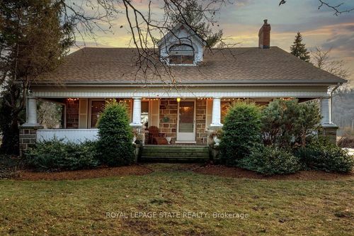 982 Highway 8, Stoney Creek, ON, L8E5H9 | Card Image