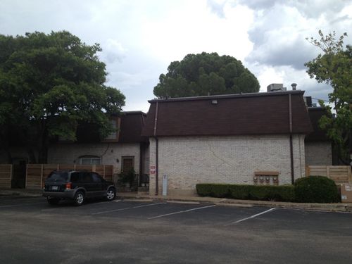 apt-201-7801 Shoal Creek Blvd, Austin, TX, 78757-1004 | Card Image