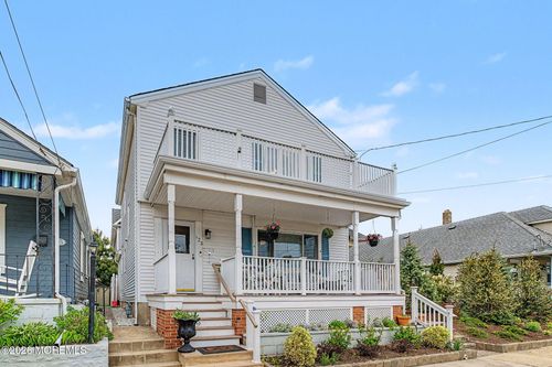 123 Stockton Ave, Ocean Grove, NJ, 07756-1048 | Card Image