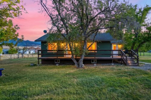 301 Maple St, Livingston, MT, 59047-9249 | Card Image