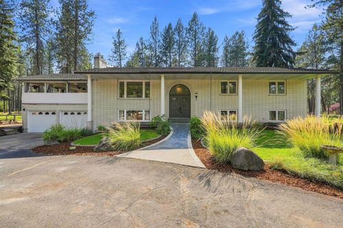 17317 N Saddle Hill Rd, Colbert, WA, 99005-9691 | Card Image