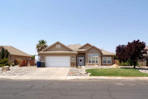 2450 S 450 W, Washington, UT, 84780-2273 | Card Image