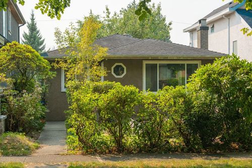 1618 W 65th Ave, Vancouver, BC, V6P2R3 | Card Image