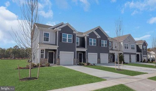 257 Hermosa Dr, Egg Harbor Township, NJ, 08234-3123 | Card Image