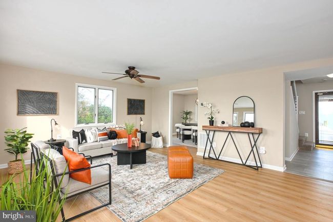 2142 Lake Dr, House other with 3 bedrooms, 2 bathrooms and null parking in PASADENA MD | Image 6