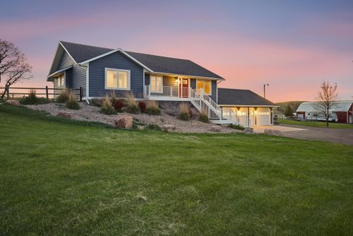 1605 Arizona Ave, Spearfish, SD, 57783-8635 | Card Image