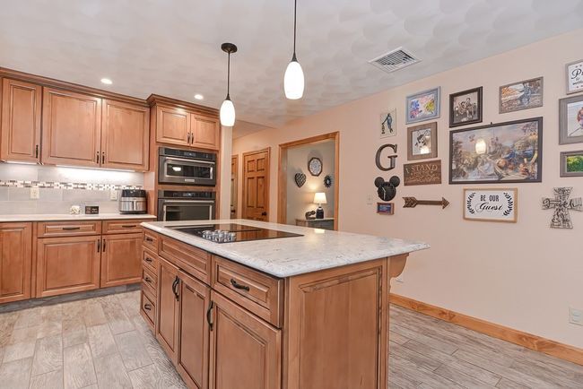 4 Highland Ridge Rd, House other with 4 bedrooms, 2 bathrooms and 8 parking in Assonet MA | Image 10