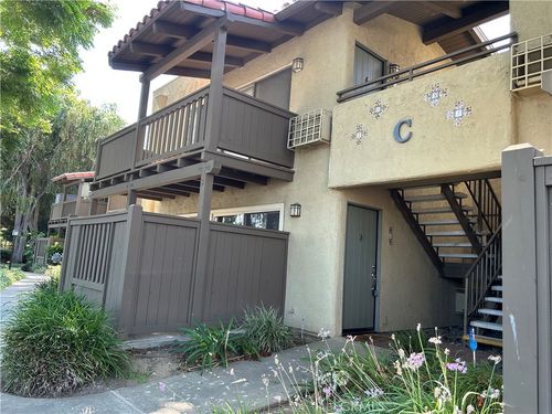 q09-1345 Cabrillo Park #C5 Drive, Santa Ana, CA, 92701 | Card Image