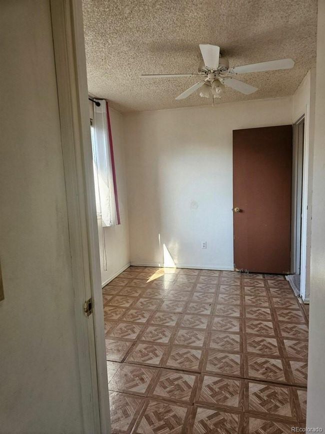 484 S Lima Cir, House other with 6 bedrooms, 3 bathrooms and 2 parking in Aurora CO | Image 12