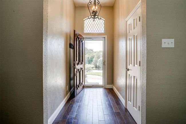 107 Sundance Ct, House other with 4 bedrooms, 2 bathrooms and null parking in Hudson Oaks TX | Image 8