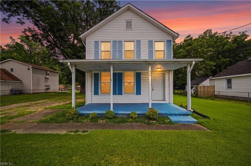 826 Pecan Point Rd, Norfolk, VA, 23502-3403 | Card Image