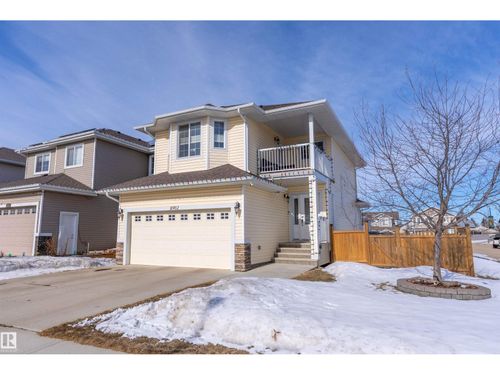 8902 97 Ave, Morinville, AB, T8R2N7 | Card Image