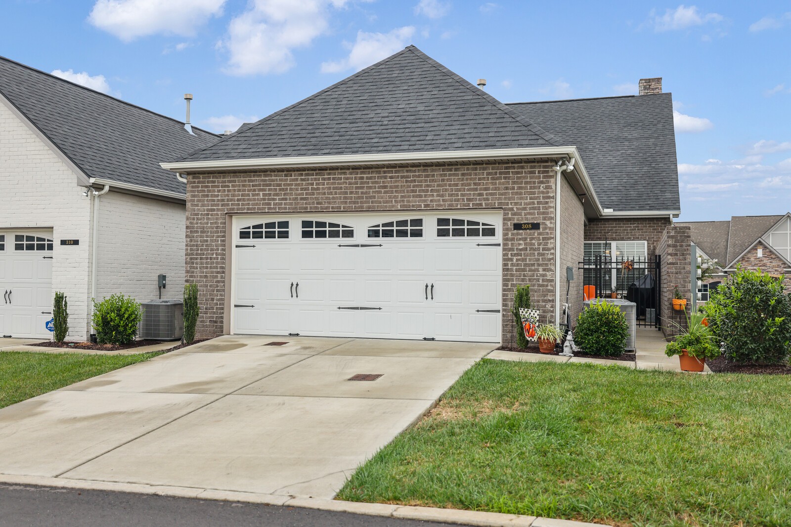 Eli Xing, Lebanon, TN 37087