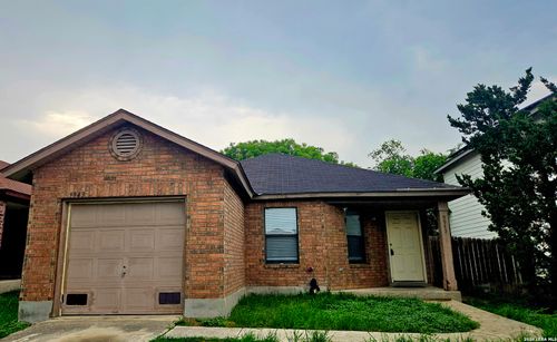 9943 Sunset Pl, San Antonio, TX, 78245-2804 | Card Image